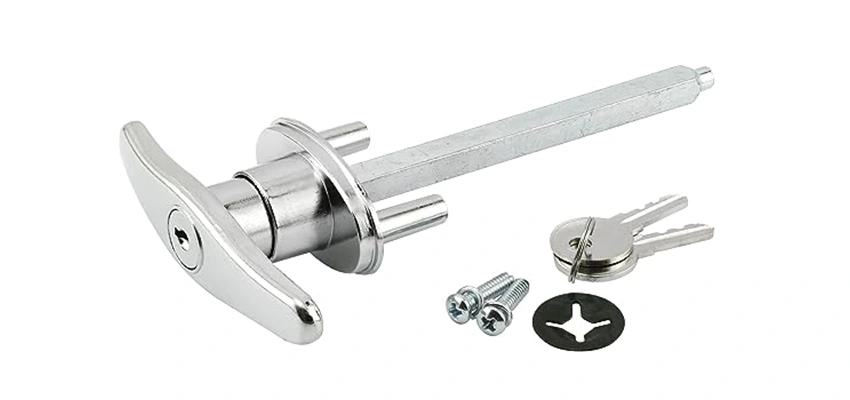 Old Style Garage Door Locks Replacements in Escalon, California