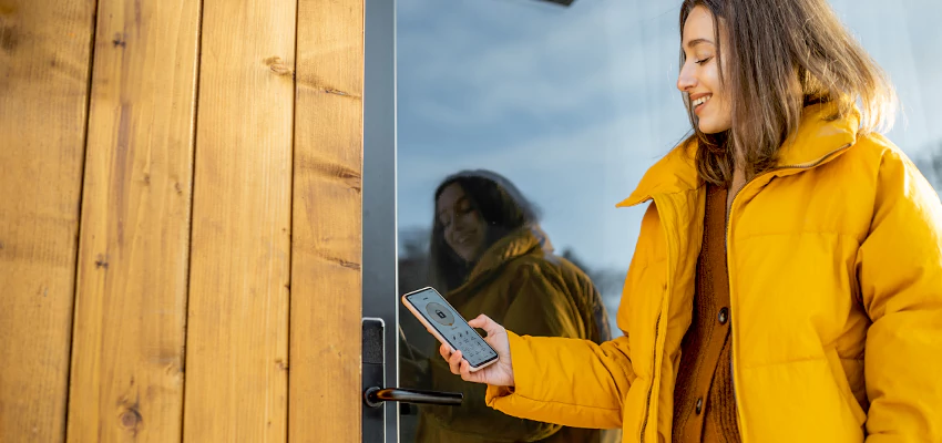 Fingerprint Smart Locks Installation Services in Escalon, California