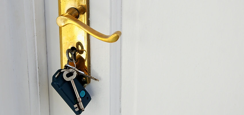 Broken Door Key Extraction in Escalon, CA